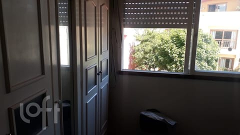 Image 16 - 238001